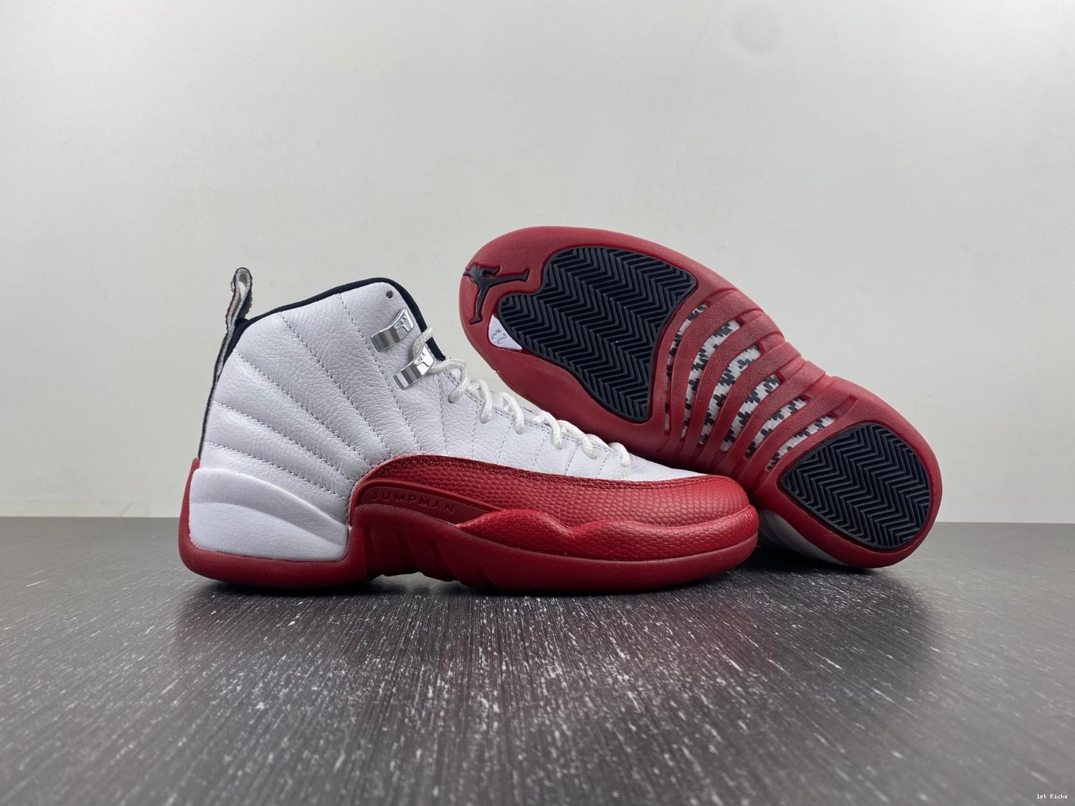 CT8013-116 Cherry Air 12 Jordan 0412